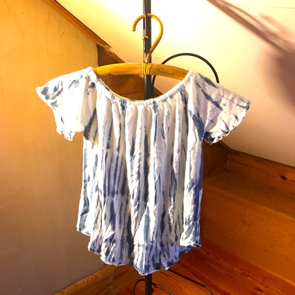 Chaser White Blue Tie Dye Short Sleeved Top, NWT, XS-M